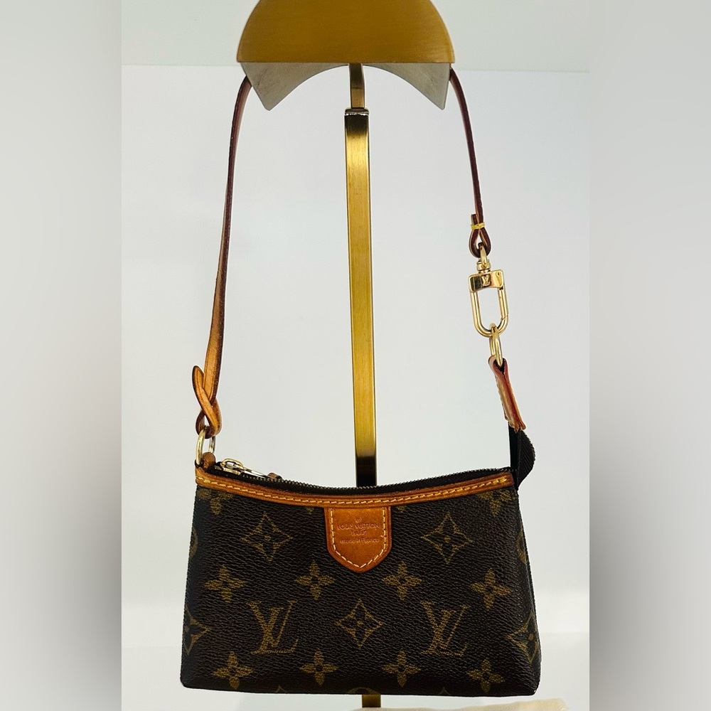 Louis Vuitton Mini Pochette Delightful
